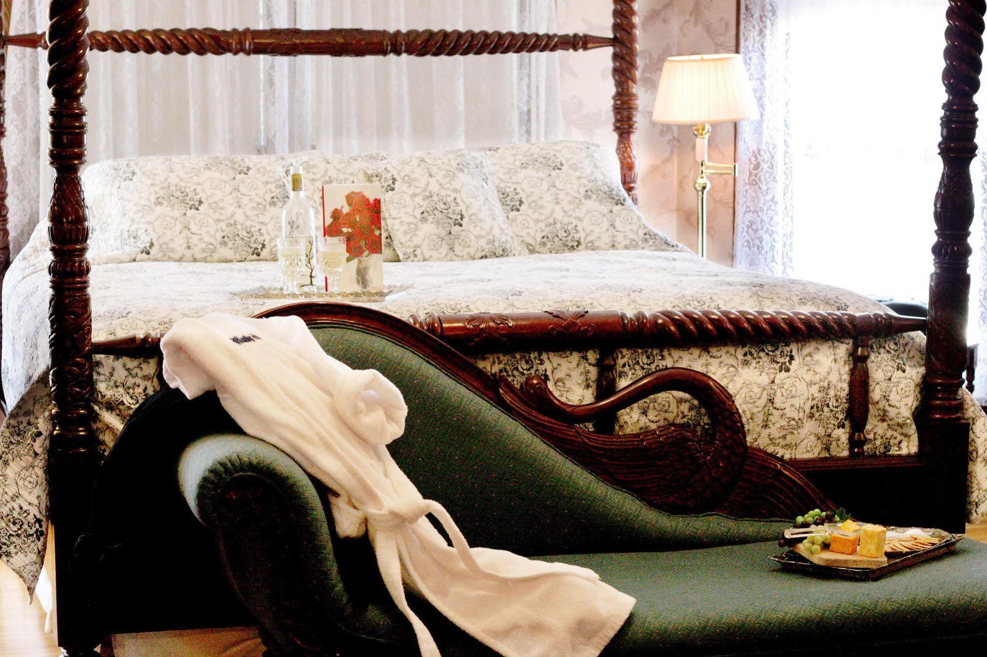 Westby House Inn Buitenkant foto